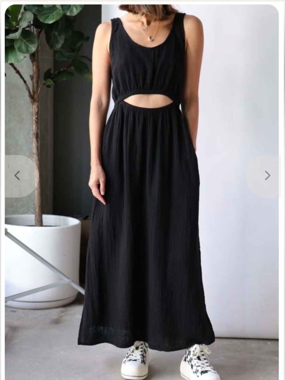 XiRENA Black Sleeveless Cutout Maxi Dress